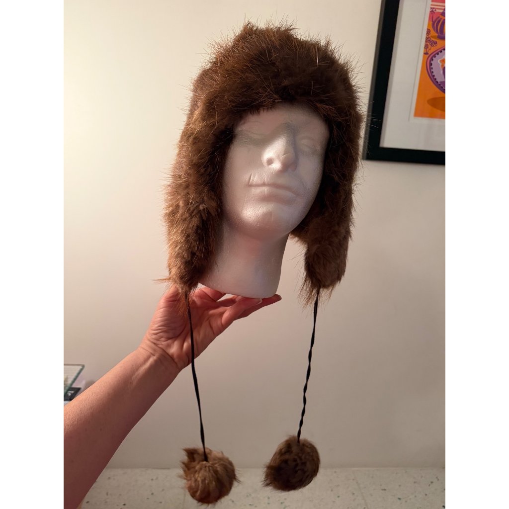 Vintage Beaver Fur Womens Trapper Hat One Size Reddish Brown Earflaps Pom-Poms